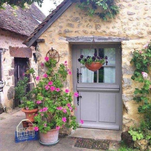 Meet your Posher, Marcela - Picture 1 of 1